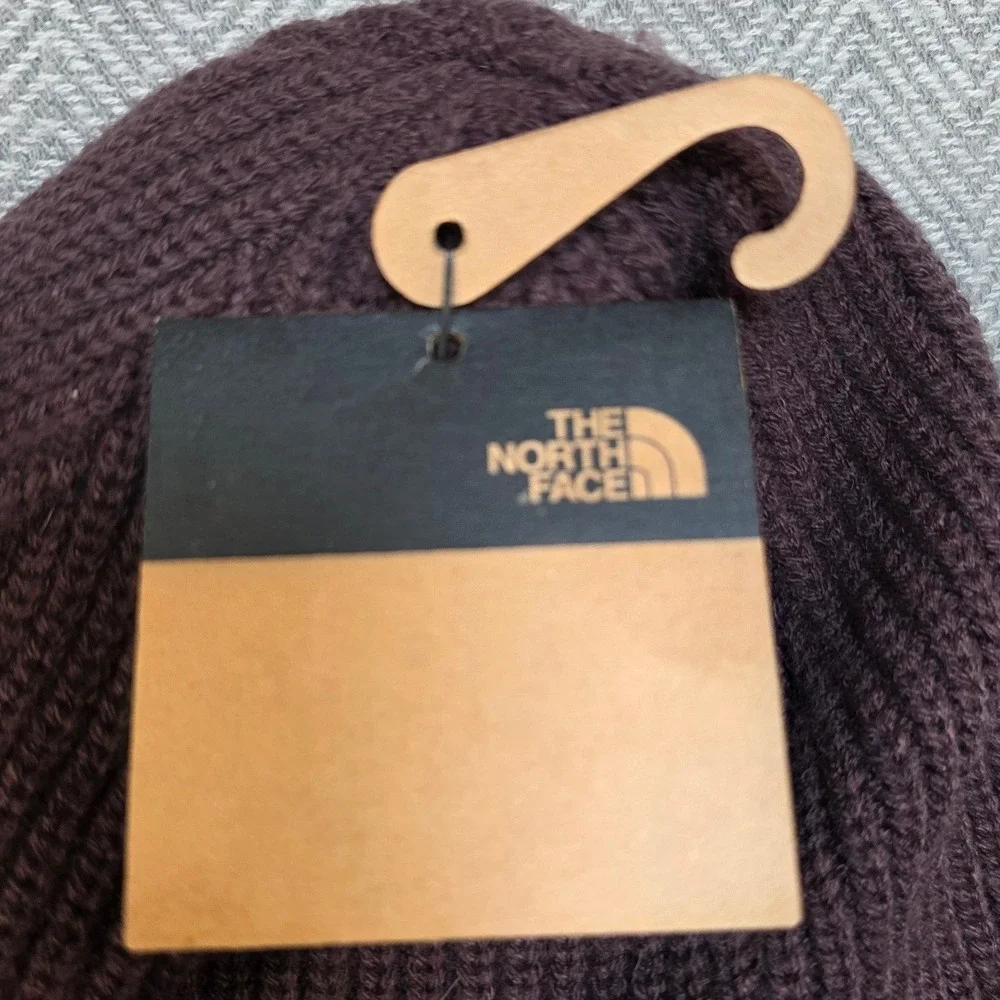 The North Face Salty Dog Lined Beanie Coal Brown Ribbed Knit Hat NF0A3FJW OS